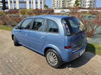 Meriva*1.6*BENZYNA*niski przebieg*bez korozji*HAK!