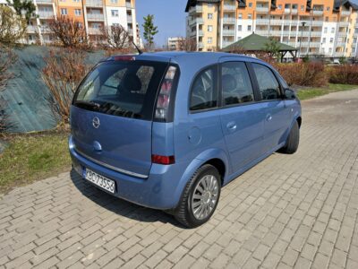 Meriva*1.6*BENZYNA*niski przebieg*bez korozji*HAK!